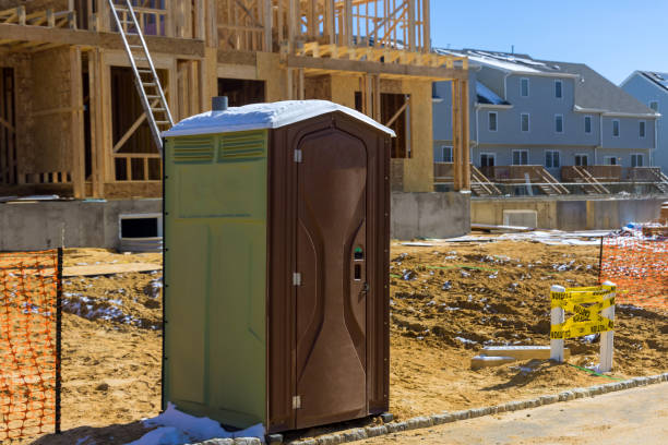 Best Portable restroom trailer rental  in San Tan Valley, AZ